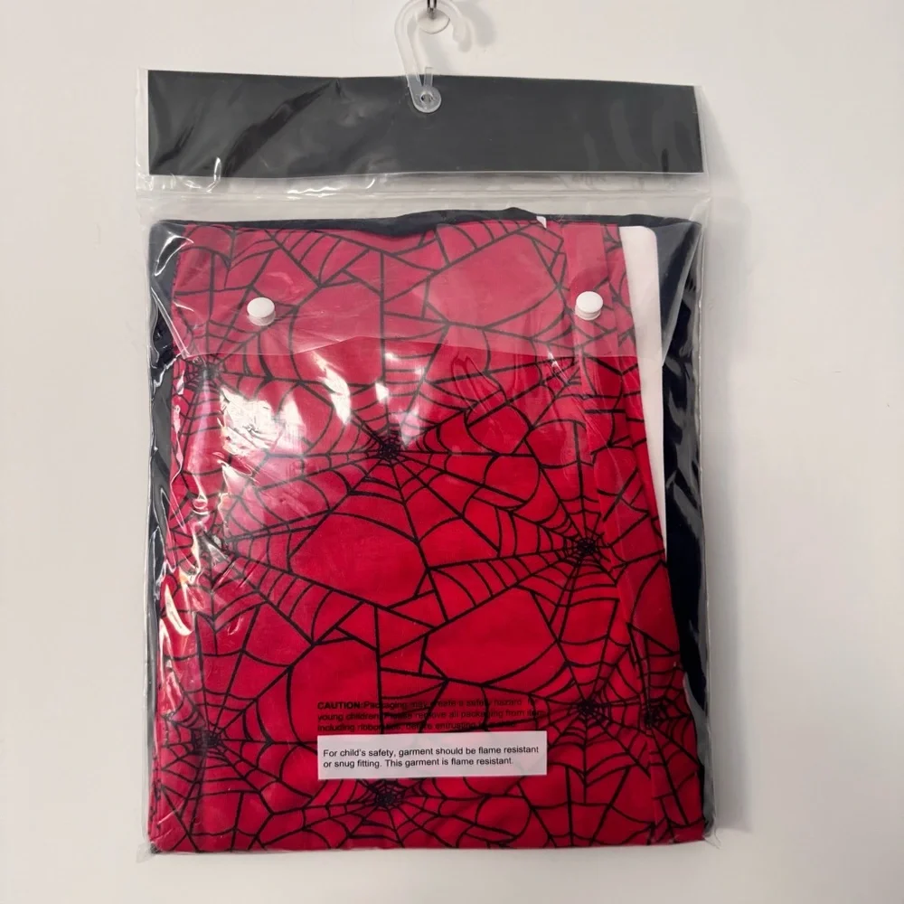 NWT Gap Spider-Man size 10 pajama set. Short sleeve and long pants